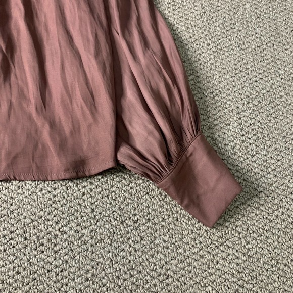 Pink Lily Womens‎ Blouse Top Size Medium Purple Long Sleeves Crew Neck Tie Back - Picture 3 of 11